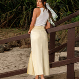 Saia Midi em Sarja Fendas Laterais