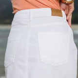 Saia Midi em Sarja Fendas Laterais