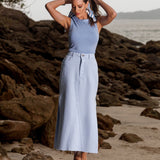 Saia Midi em Sarja Fendas Laterais