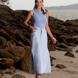 Saia Midi em Sarja Fendas Laterais