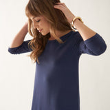 Vestido em Malha Leve com Fenda Lateral