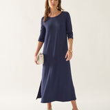 Vestido em Malha Leve com Fenda Lateral